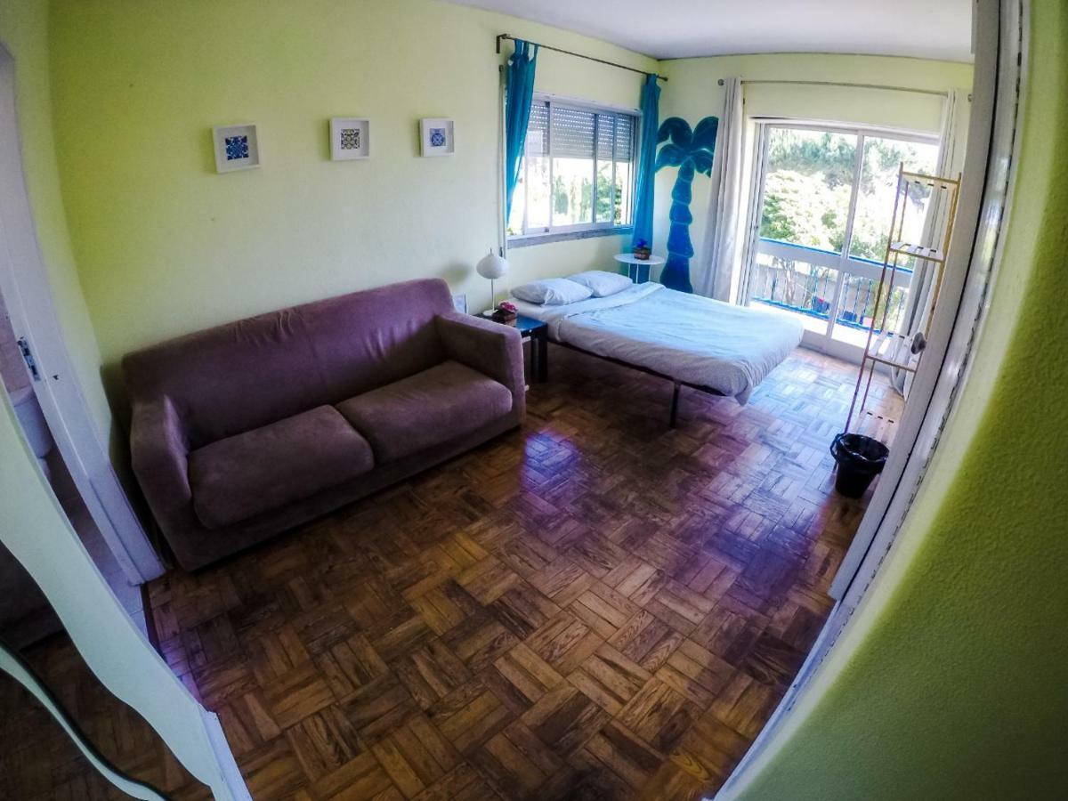 Terrace Beach House Bed & Breakfast Carcavelos  Rom bilde